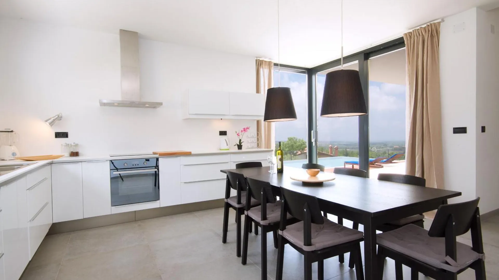 Modern Villa Anna With Outdoor Pool In Visnjan 0*,