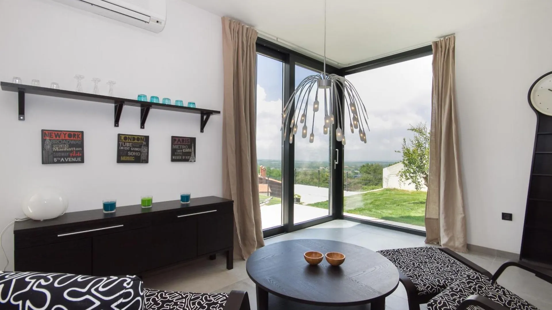 Modern Villa Anna With Outdoor Pool In Visnjan