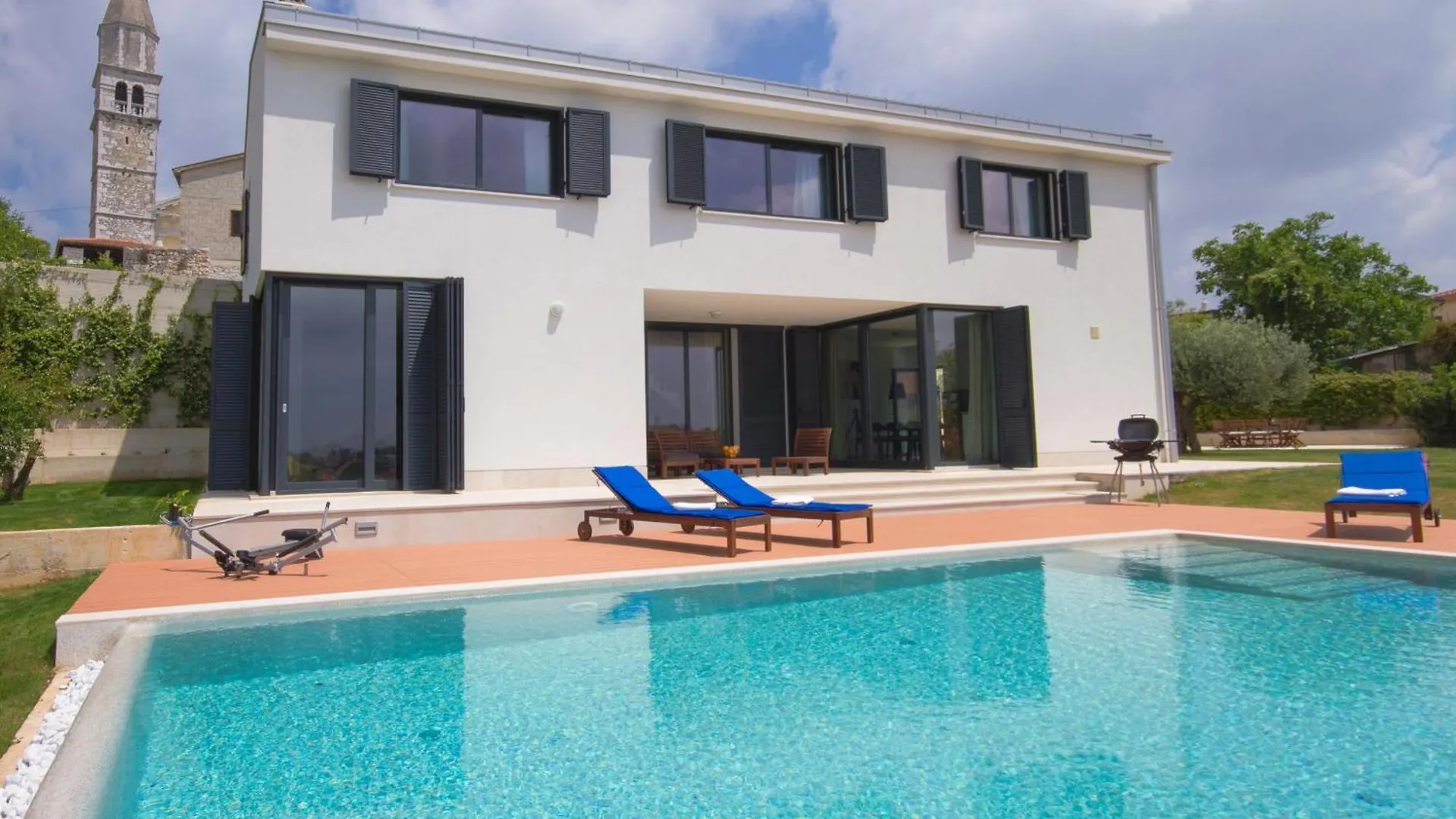 Modern Villa Anna With Outdoor Pool In Visnjan